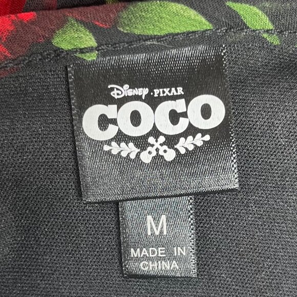 Disney Pixar CoCo Womens Blouse Shirt Black Red Floral Cold Shoulder Size Medium - Picture 6 of 9